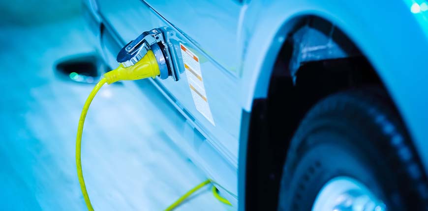 Elektrische rijder zoekt nieuwe manieren om laadkosten te drukken